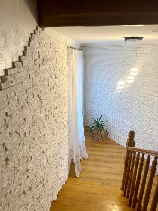 Продаж будинку у мальовничому Брюховичі, 10 хв. до пр. Чорновола