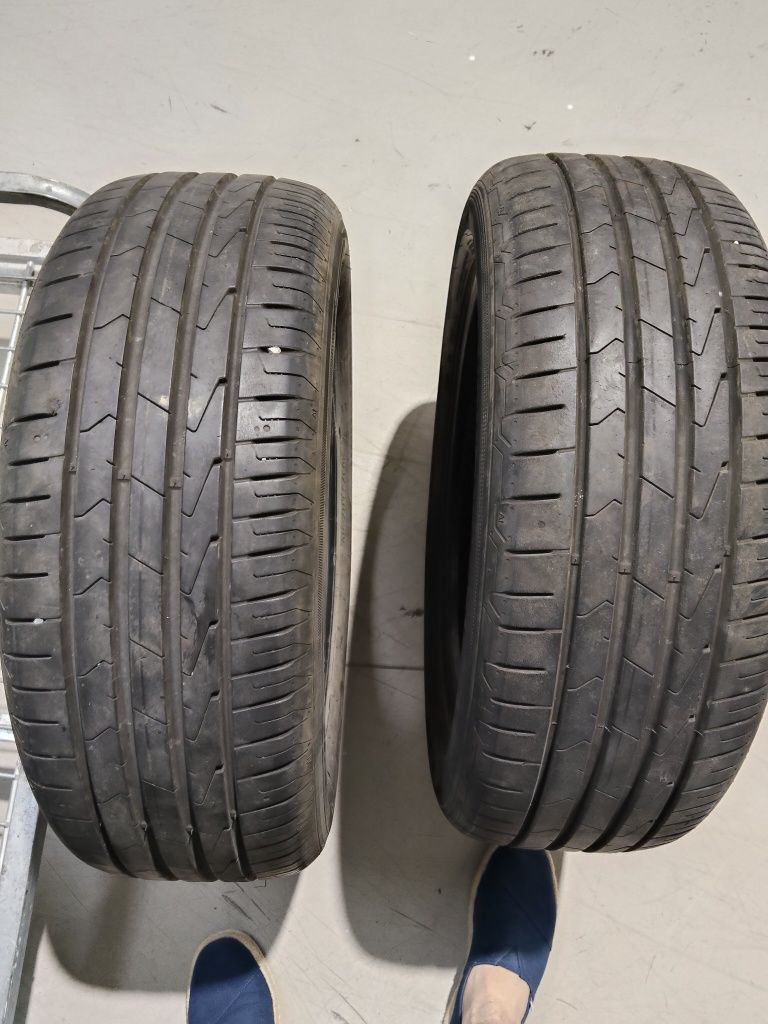 Vendo pneus 205 55 r17