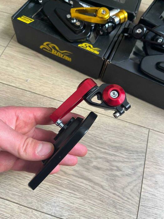 Мото дзеркала в торець руля. Дзеркала на мотоцикл. зеркала мото