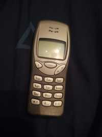 Nokia 3210.           .