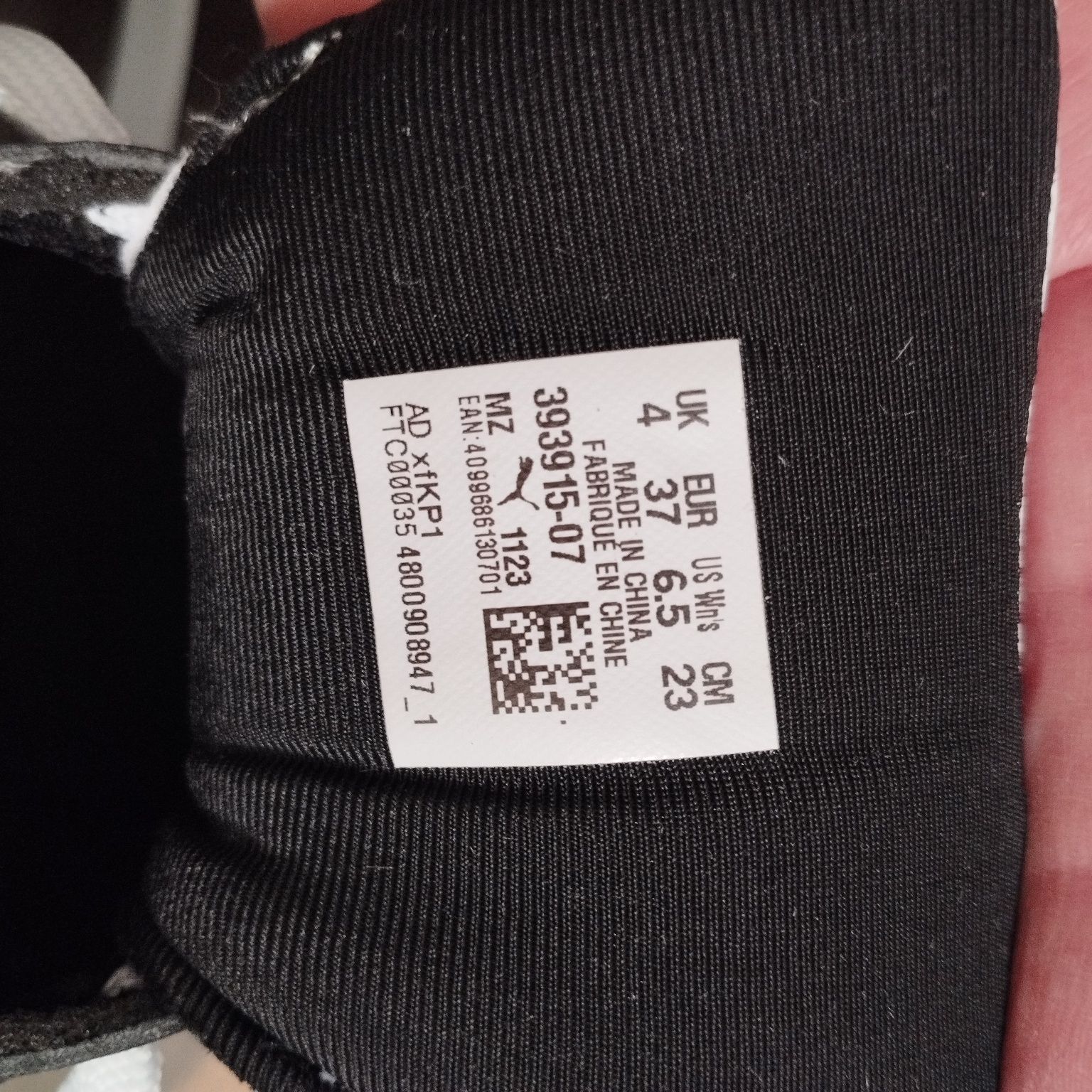 Кросівки жіночі Puma soft foam+