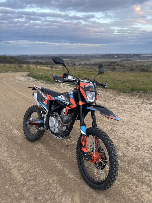 Кові Адванс 250. 2025року! 1200км Як Новий!