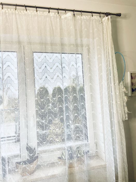 Firanka na taśmie z obciążeniem na dole, szer 3,88 x dł. 1,80 cm