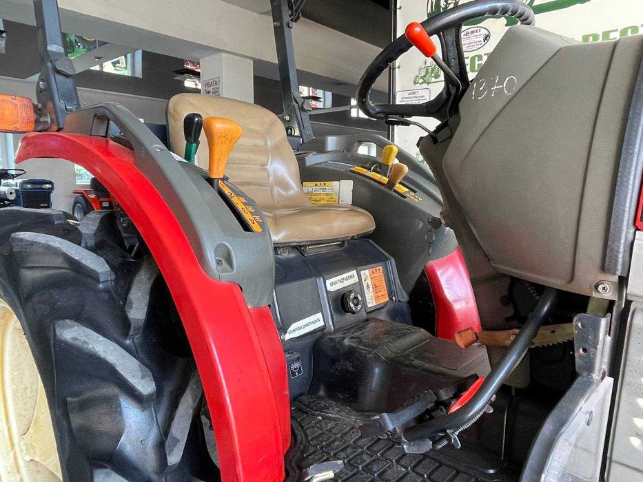 Yanmar EF 222 Японський трактор