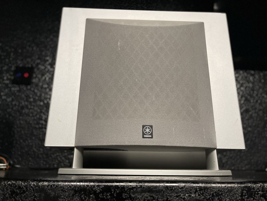 Subwoofer aktywny yamaha yst-fsw100 muzyka film 130w bardzo ustawny