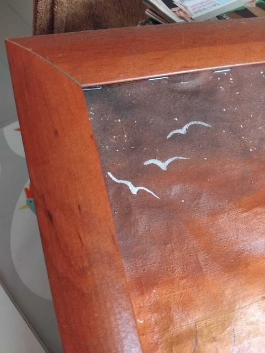 Pintura com moldura de madeira e vidro, assinado