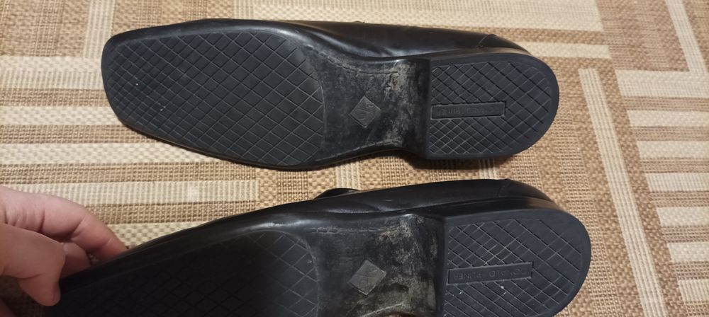 Чоловічі туфлі donald pliner