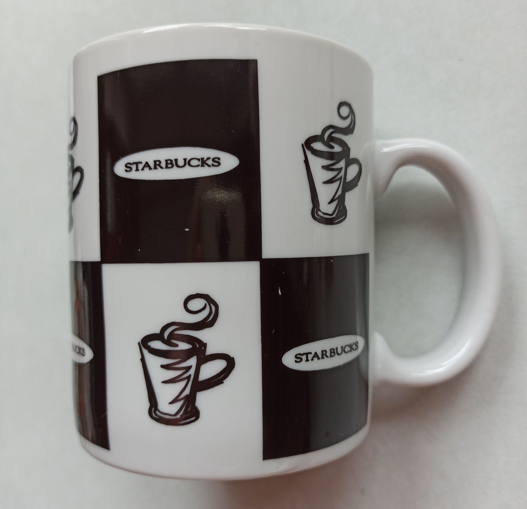 duży ceramiczny kubek starbucks Jackal Design 1995