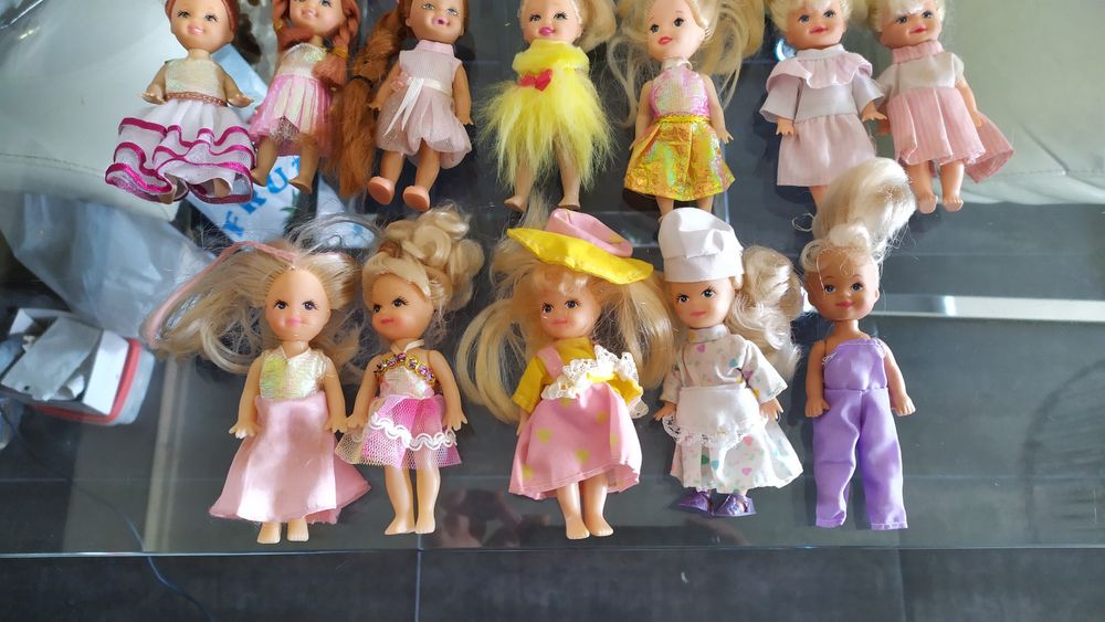 23 bonecos de várias marcas - 5,99€ cada se comprar MTS faço desconto