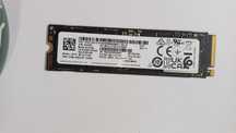 M.2 NVMe samsung mz-vl21t0a