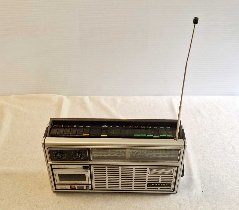Radiomagnetofon Telefunken Bajazzo CR 5000