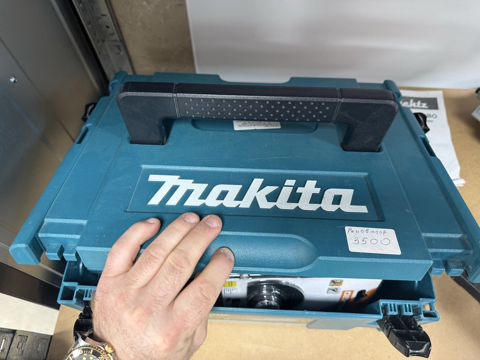 РЕНОВАТОР Makita TM3000C на магазині