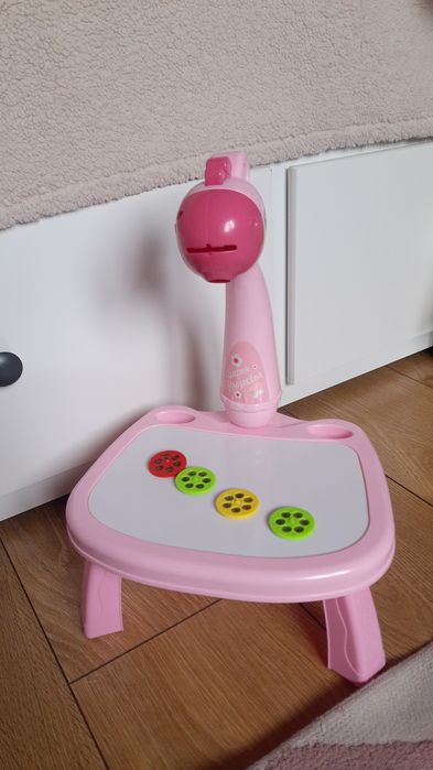 Projektor do rysowania ze stolikiem