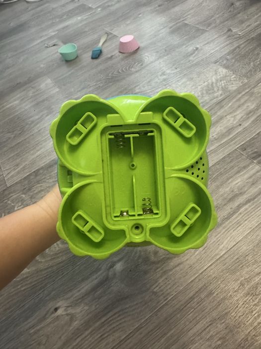 Дзиґа chicco музична