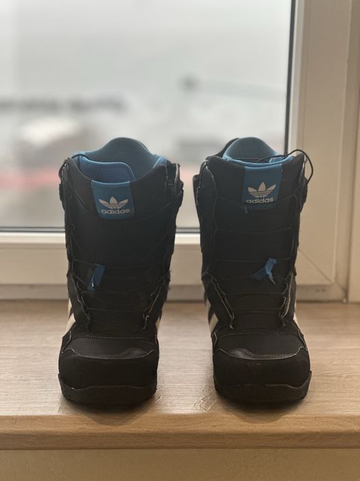 Сноубордические ботинки 39 р Adidas ZX 500 black