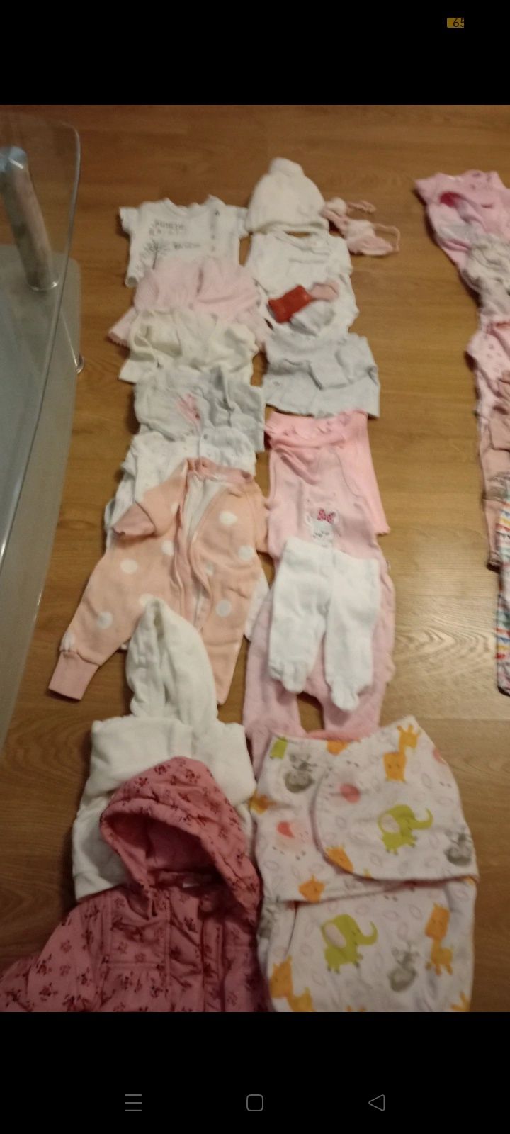 Wyprawka dla niemowlaka, ubranka 56,62