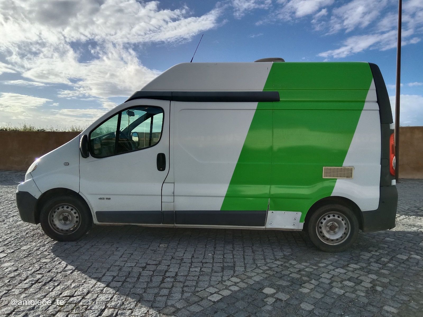 Renault trafic 2.0 CDI 2010