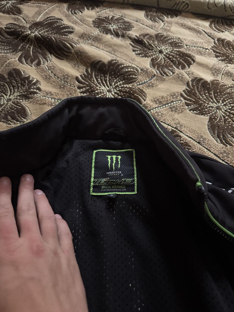 куртка Monster софт шелл