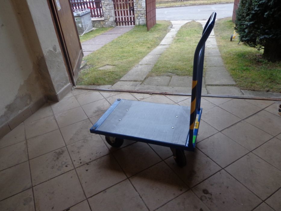 Serwis wózków paletowych i platformowych