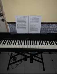 Piano Digital Yamaha P70