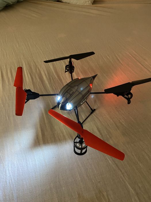 Квадрокоптер WL Toys V959 Future Battleship з камерой