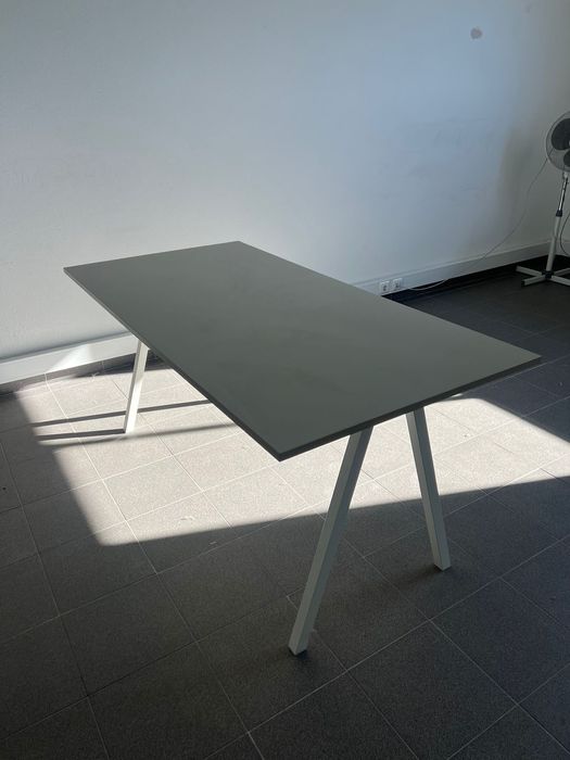 Secretarias de escritorio em otimo estado