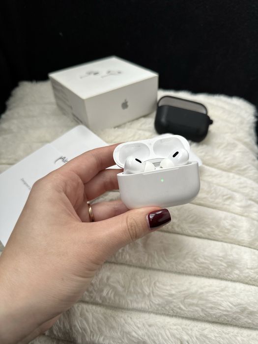 Бездротові навушники Apple AirPods Pro 2nd Gen witch USB - C