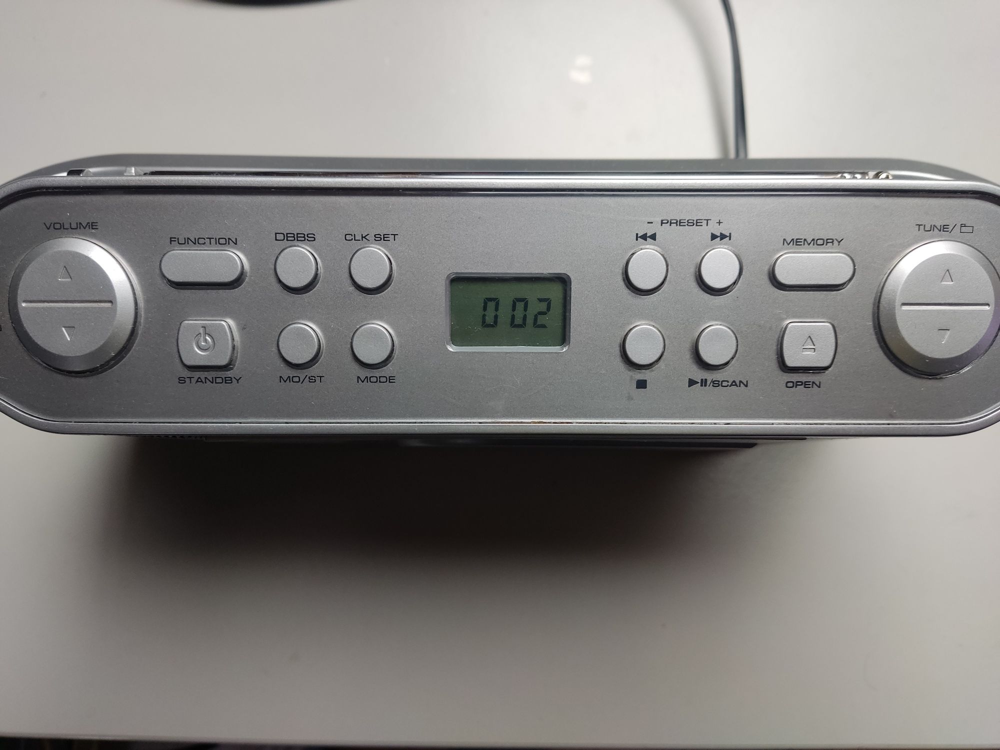 Radio sieciowo-bateryjne FM Soundmaster RCD1750SI