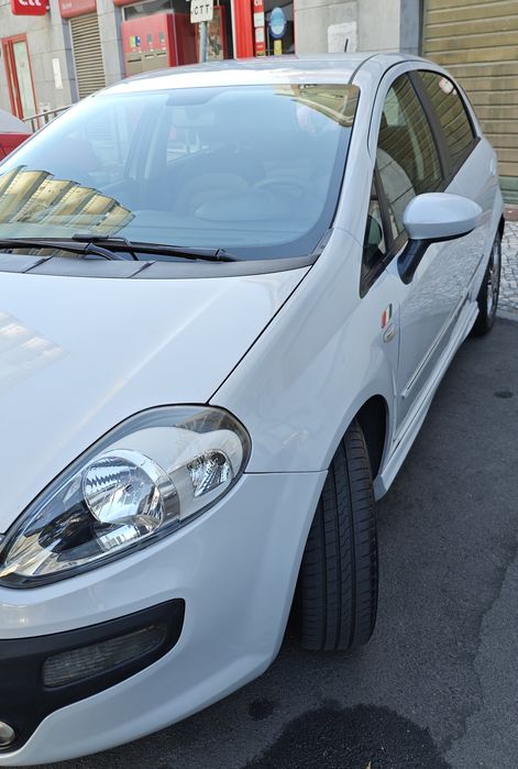 Fiat Punto Evo 1.3 Multijet full extras.