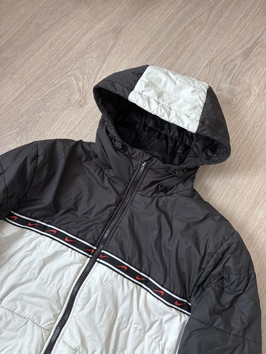 Пуховик Nike therma-fit