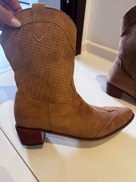 Botki karmelowe nowe rozm 41