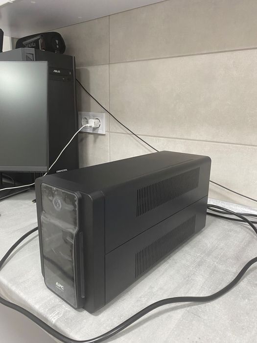 ДБЖ APC Back-UPS 1600VA/900 watt (BX1600MI-GR)