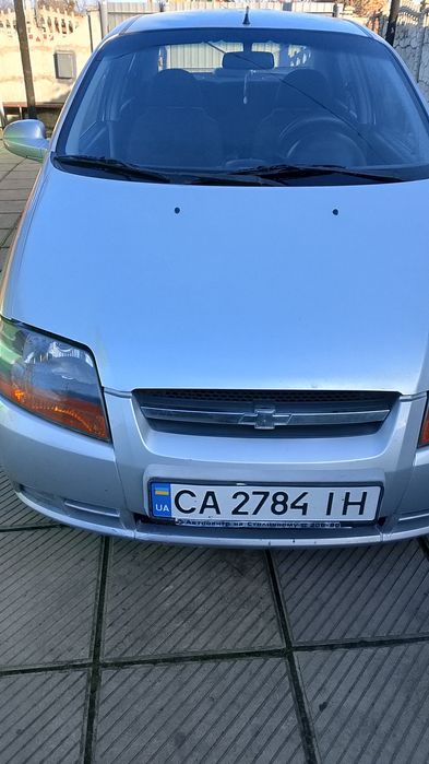 Продам Авео в гарному стані все працює,зимова гума