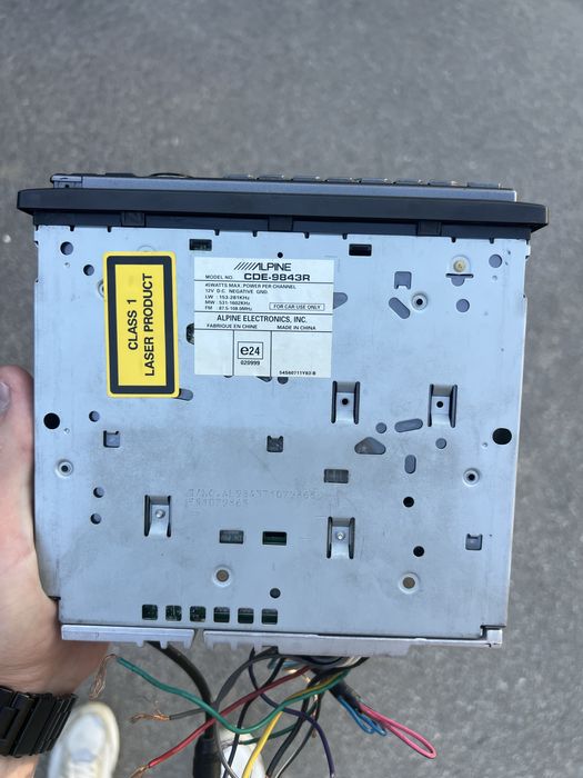 Магнитола  Alpine CDE-9843R