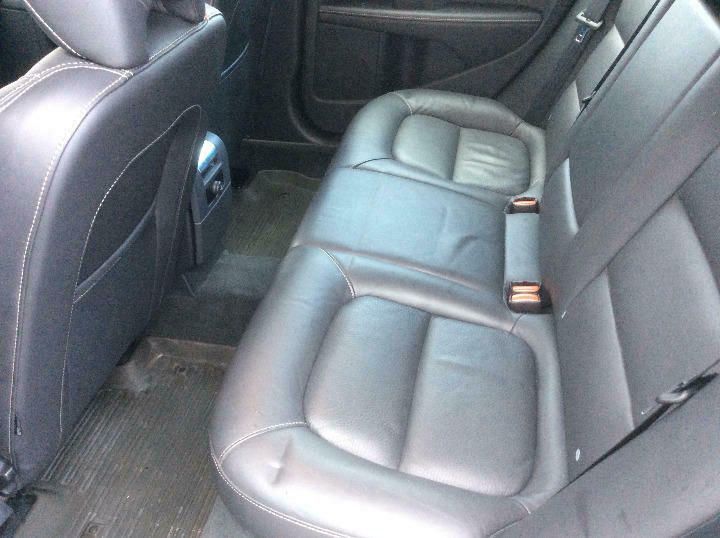 Volvo V70 1.6D de 2010 para peças