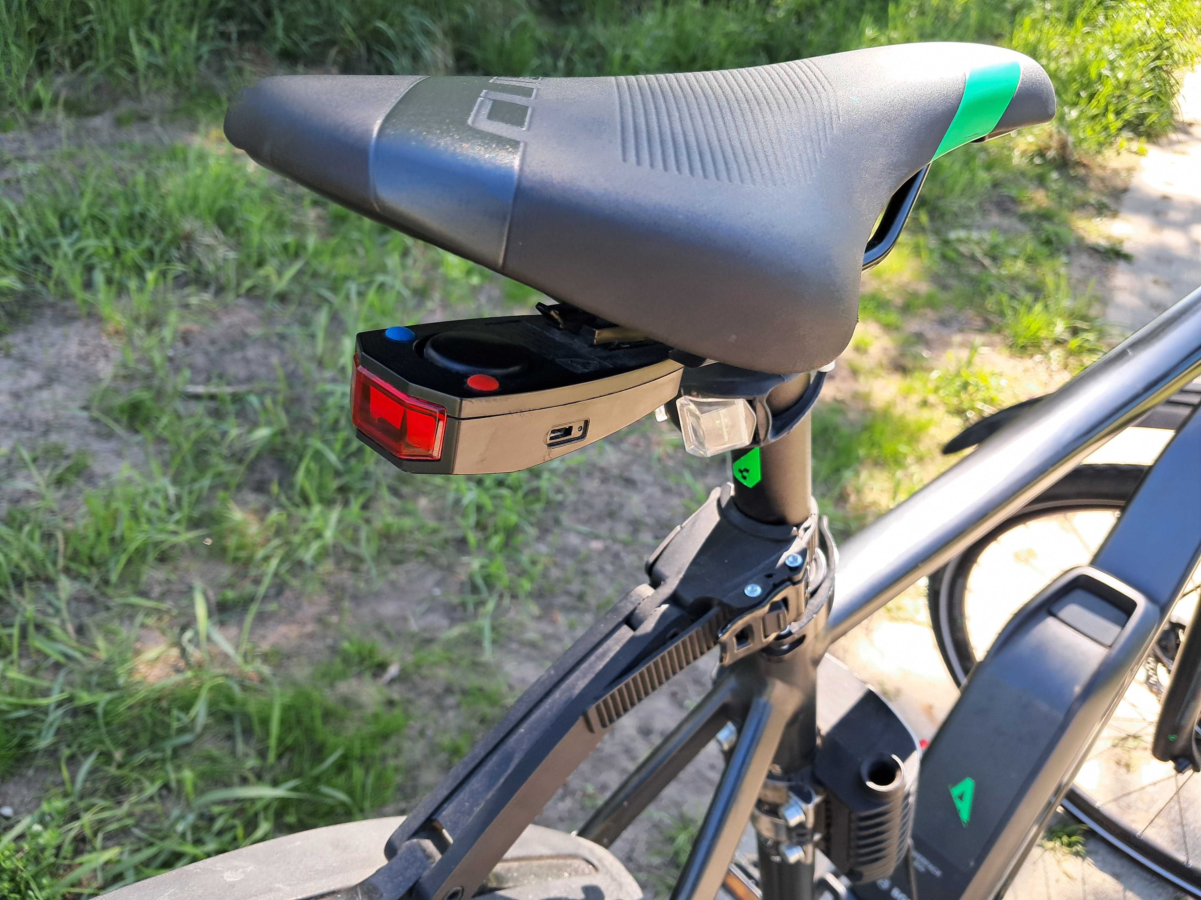 Cube hybrid cross pro Deore Bosch CX