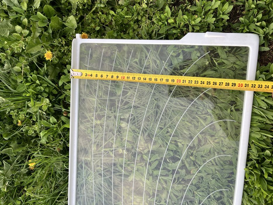 Стеклянная полочка для холодильника