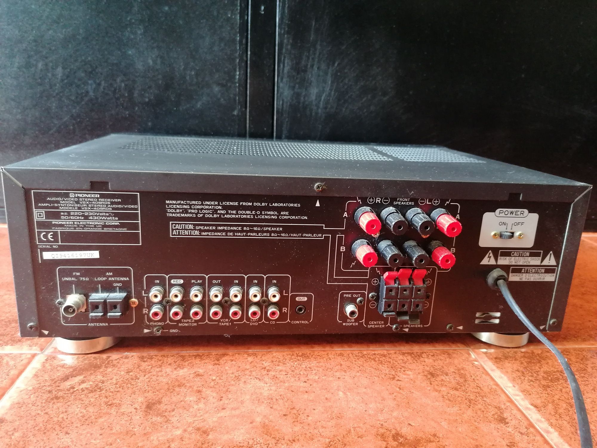 Amplificador Pioneer com sistema 5.1