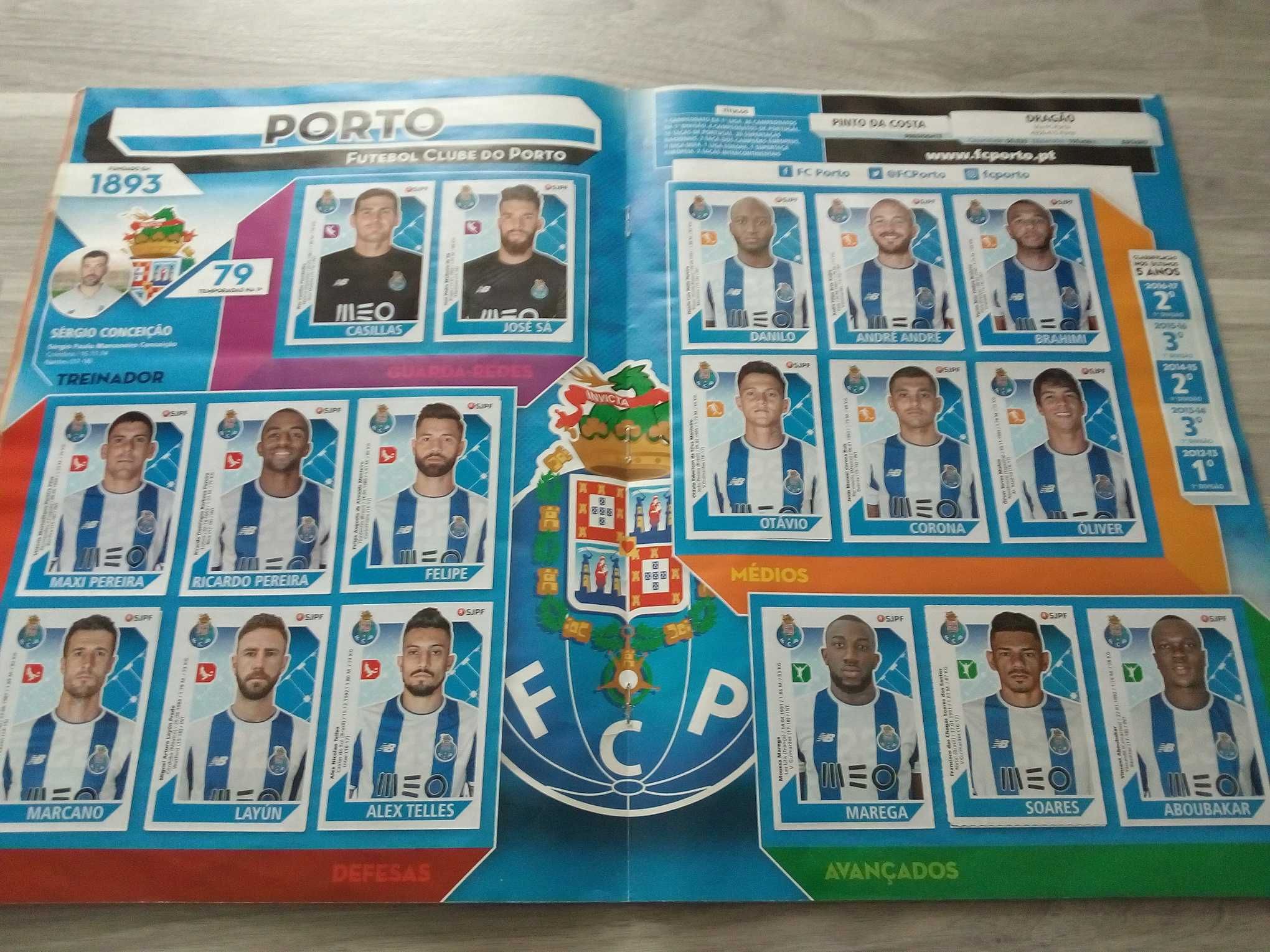 Caderneta completa Futebol 2017/2018