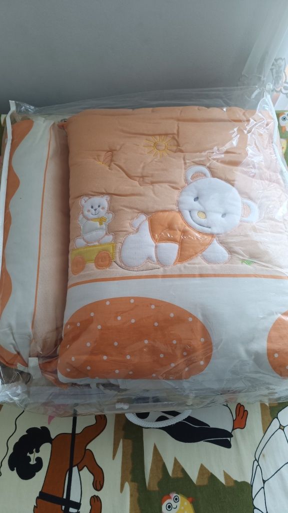 Edredão cama bebé