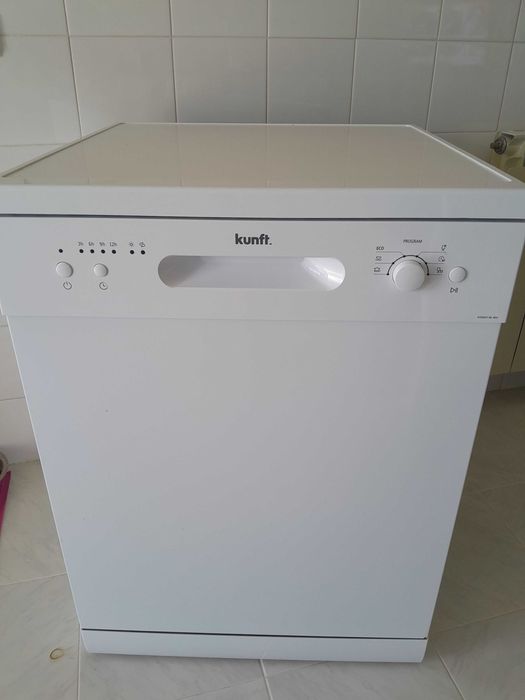 Maquina lavar loica, ainda na garantia