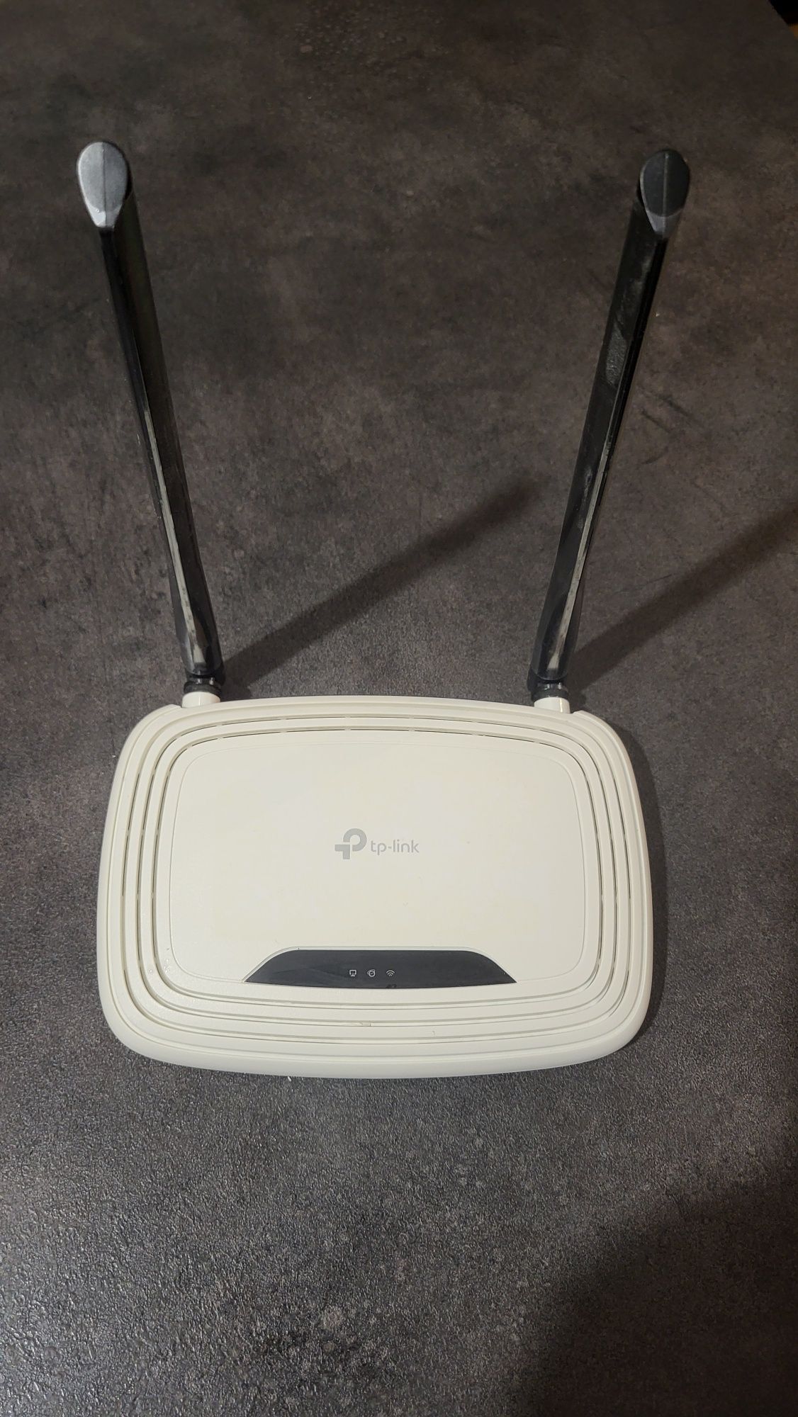 Router Tp-link TL-WR841N WI-FI