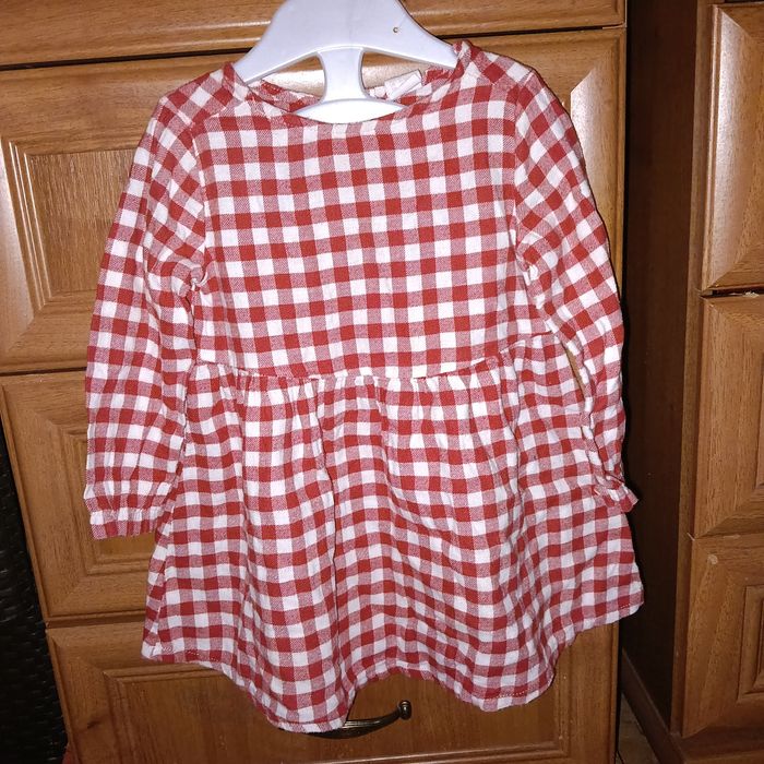 Sukienka na święta w kratę  r.86h&m i kamizelka misiowa