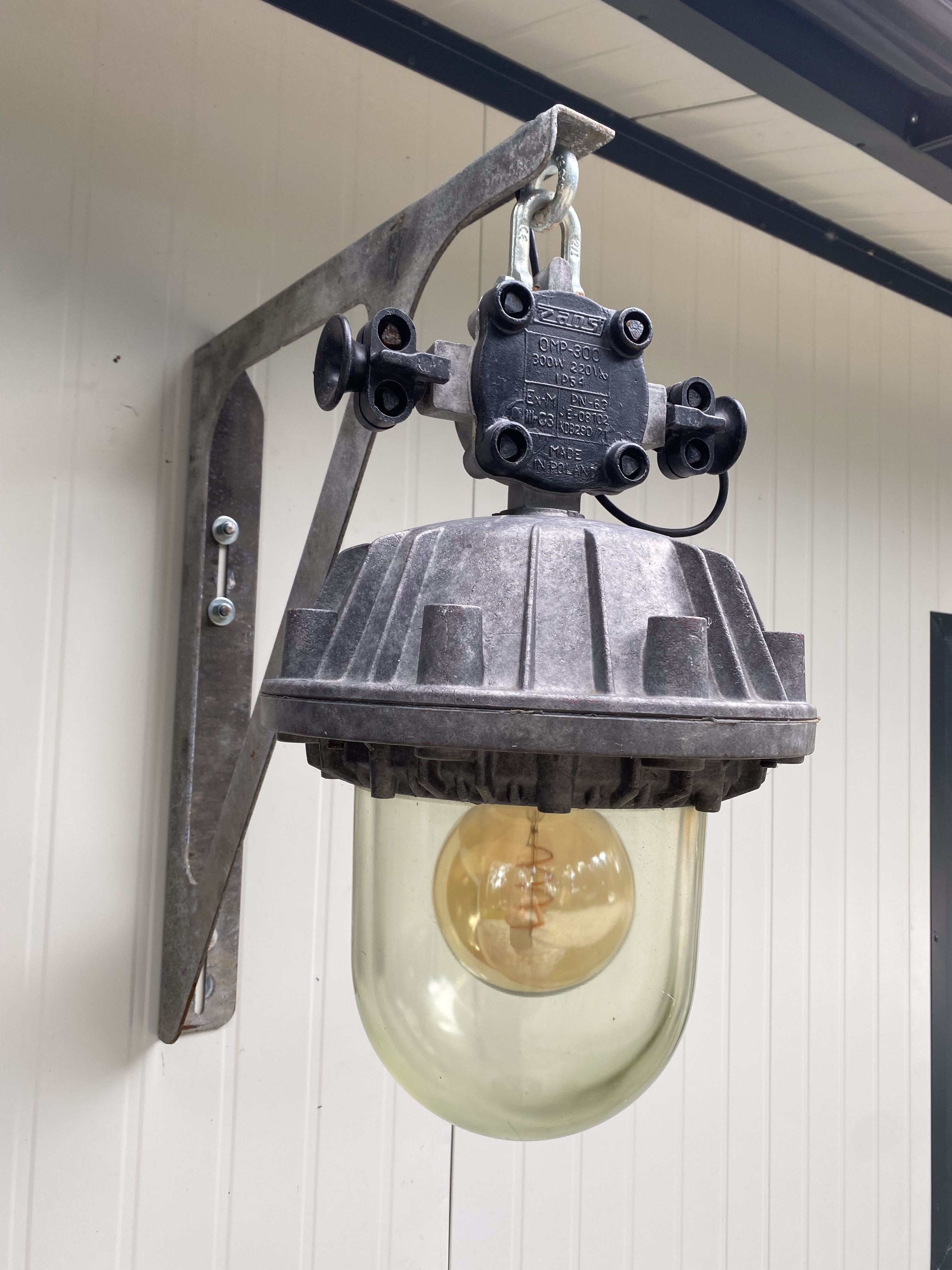 Lampa loft po renowacji