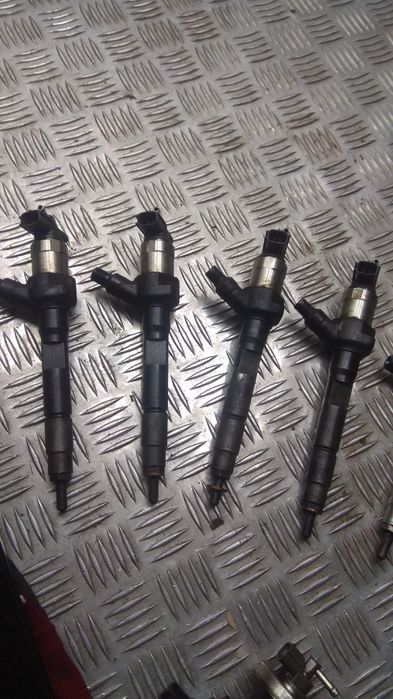 Топливные форсунки R2AA Мазда 2008-012 2.2 дизель