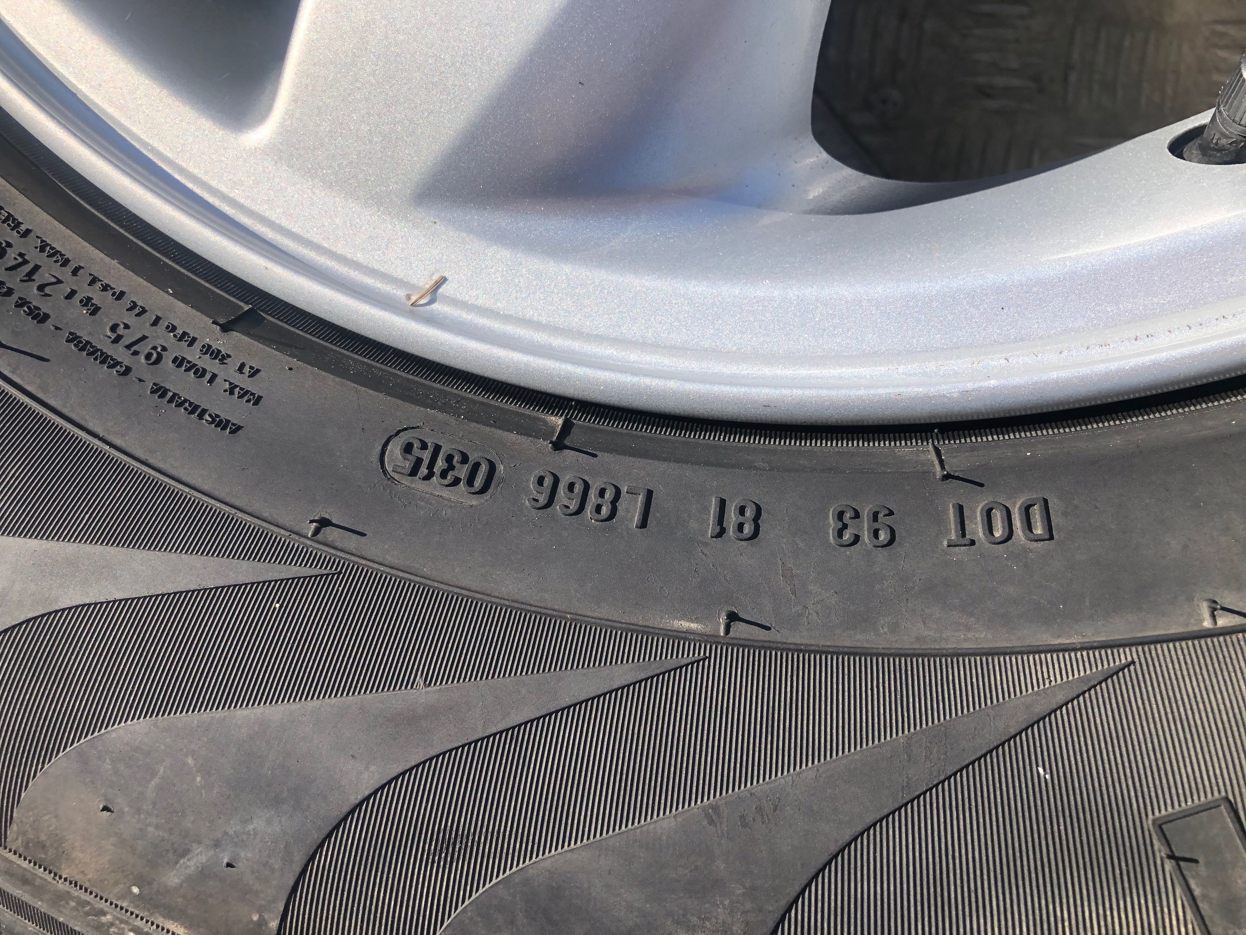 Kia sorento 245/70/16.