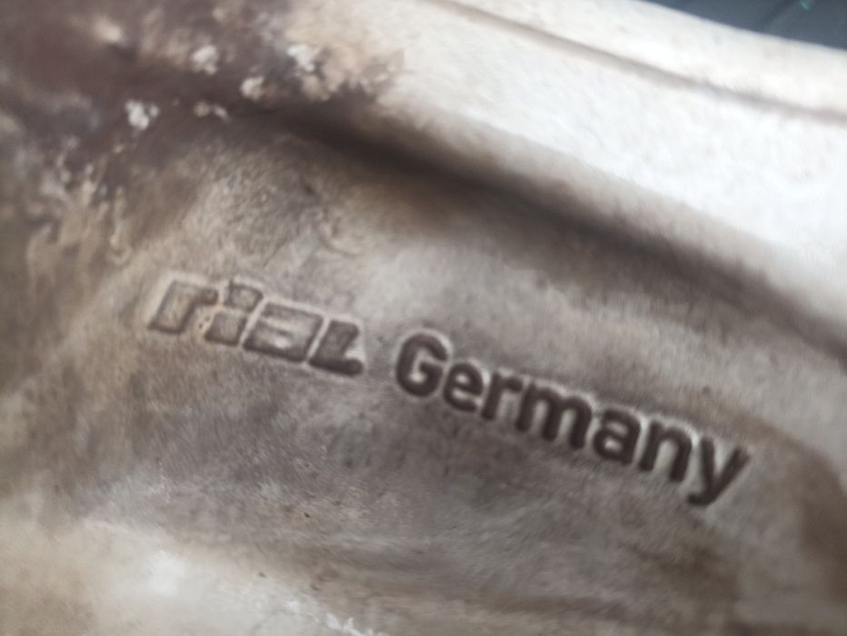 Felgi Aluminiowe passat B5 fl A6 c5 Audi A4 B7 Audi A3 8p alufelgi alu