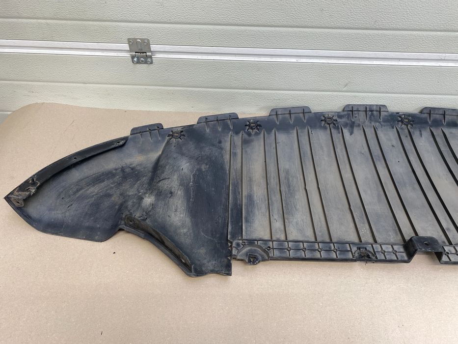 Spoiler Dokładka Listwa Płyta Osłona Zderzaka Przód TESLA MODEL Y