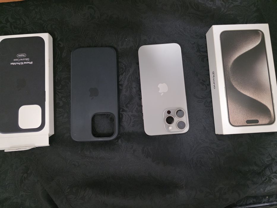 Iphone 15 pro Max vendo ou troco por s25 ultra