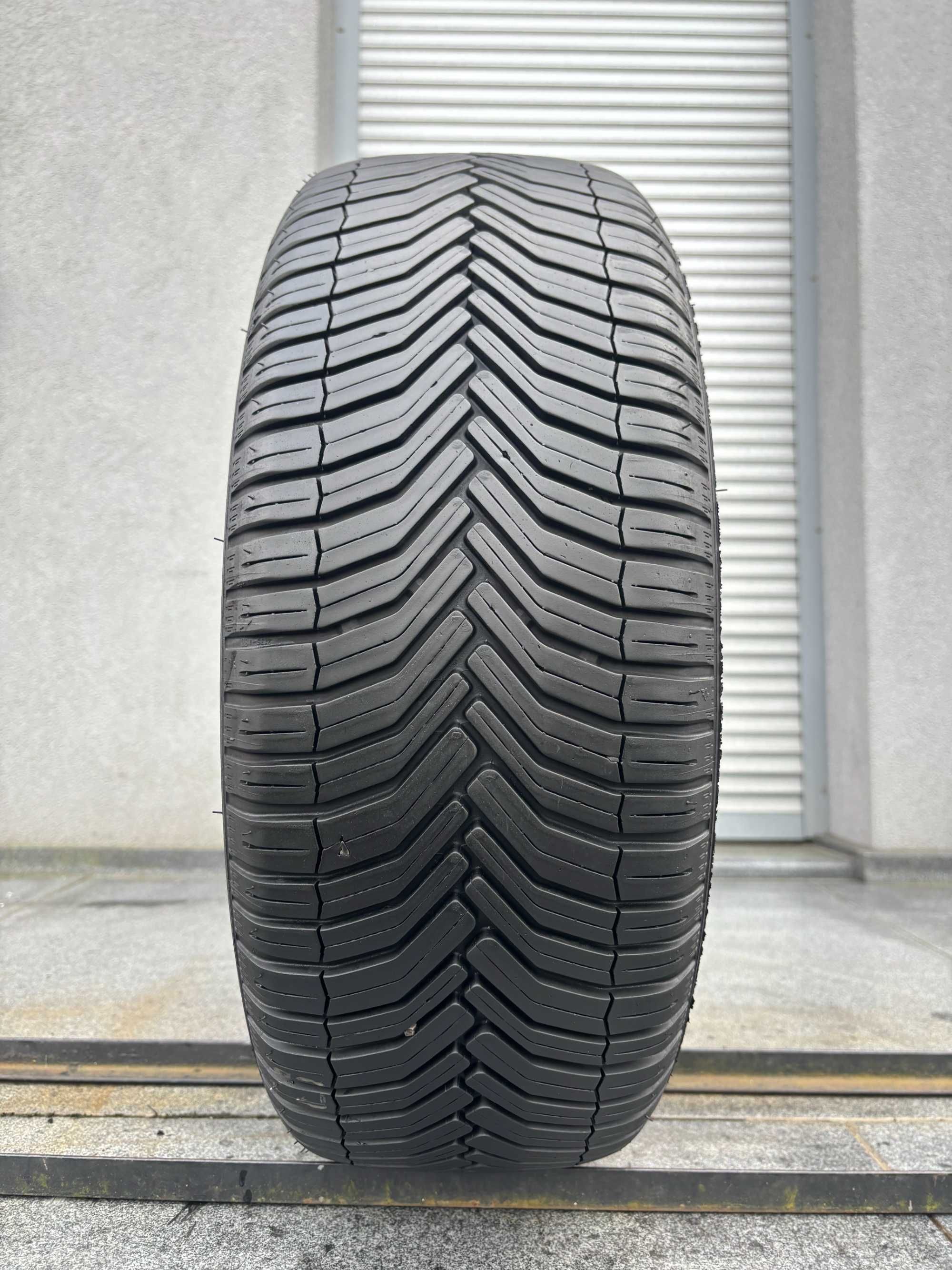 1szt letnie 205/55R17 Michelin CrossClimate+ 95V 6mm 2019r P394S gwar